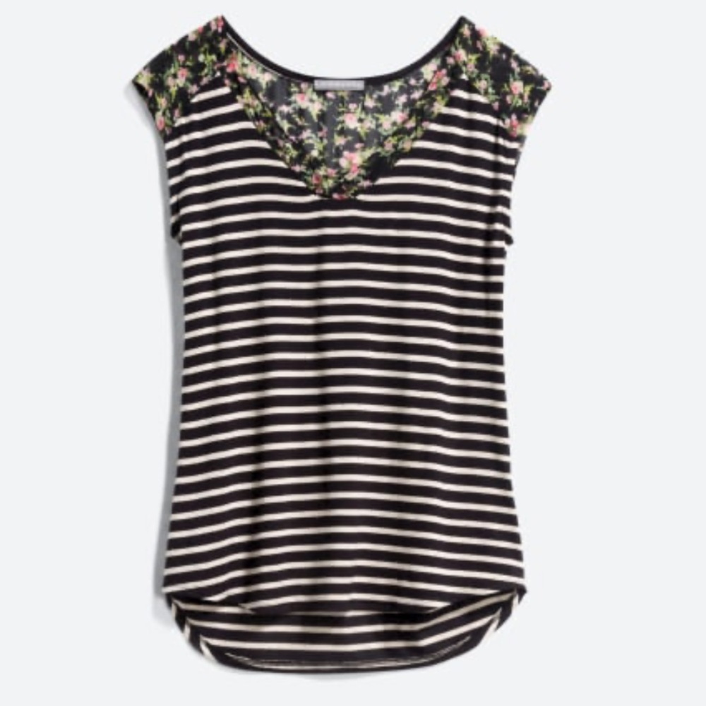 Loveappella Regena Mixed Knit Top